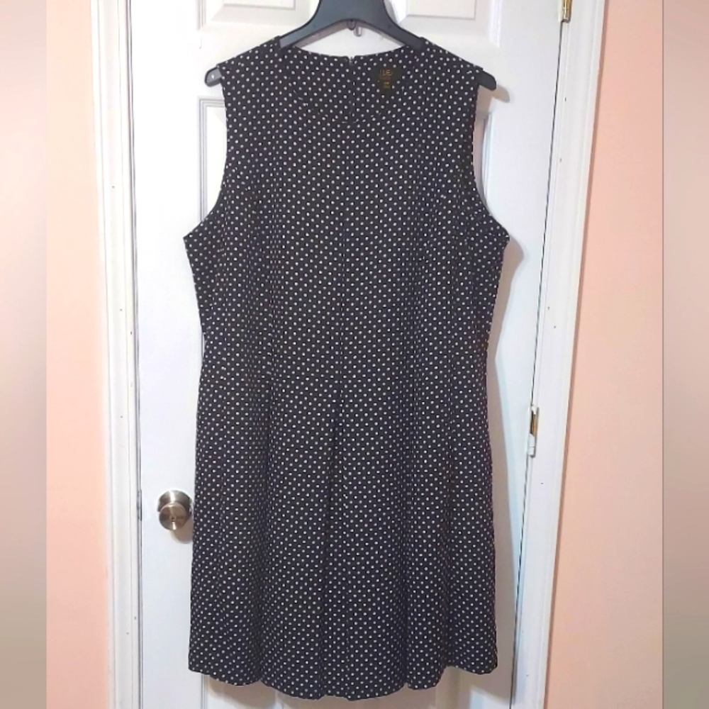 22W polka dot dress